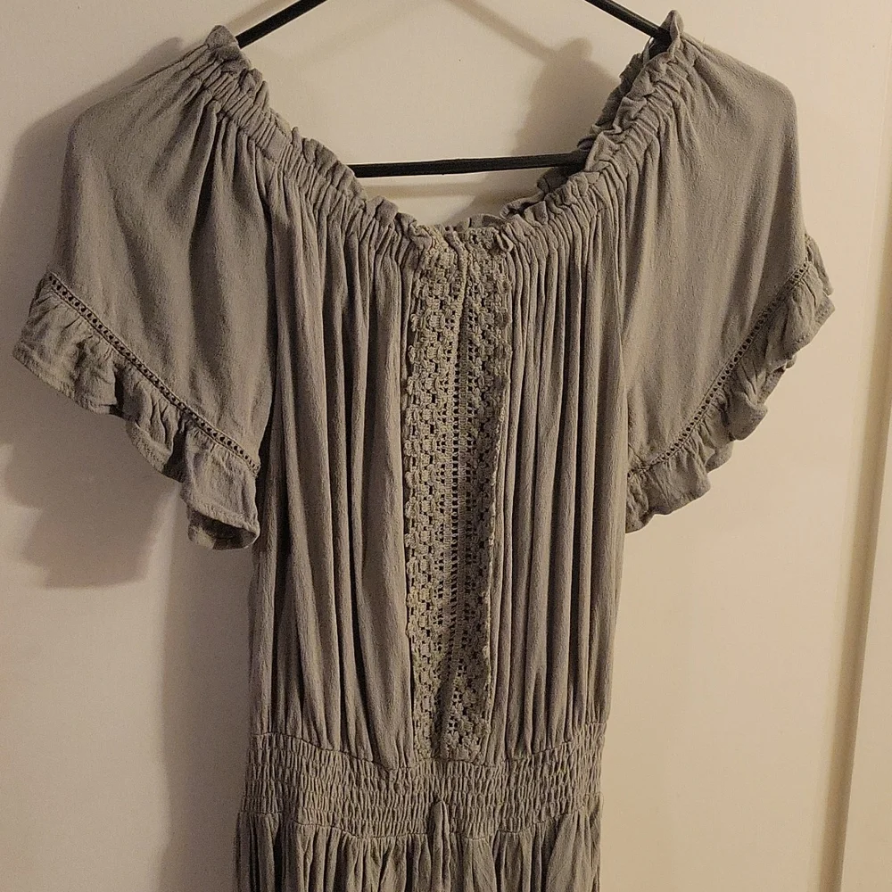 Dress - Picture 2 of 3